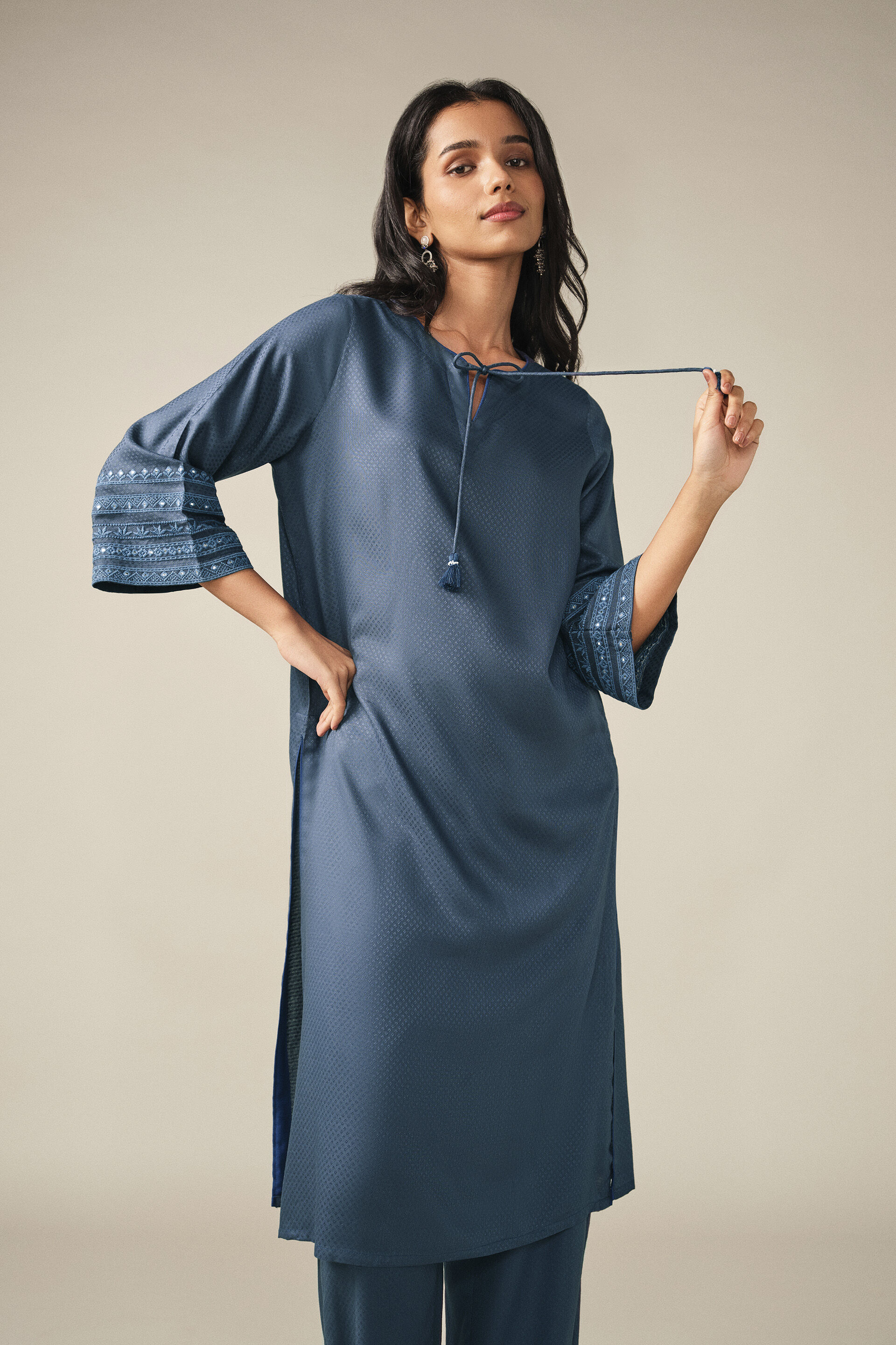 Embroidered Kurta Set in Indigo, Indigo, image 4